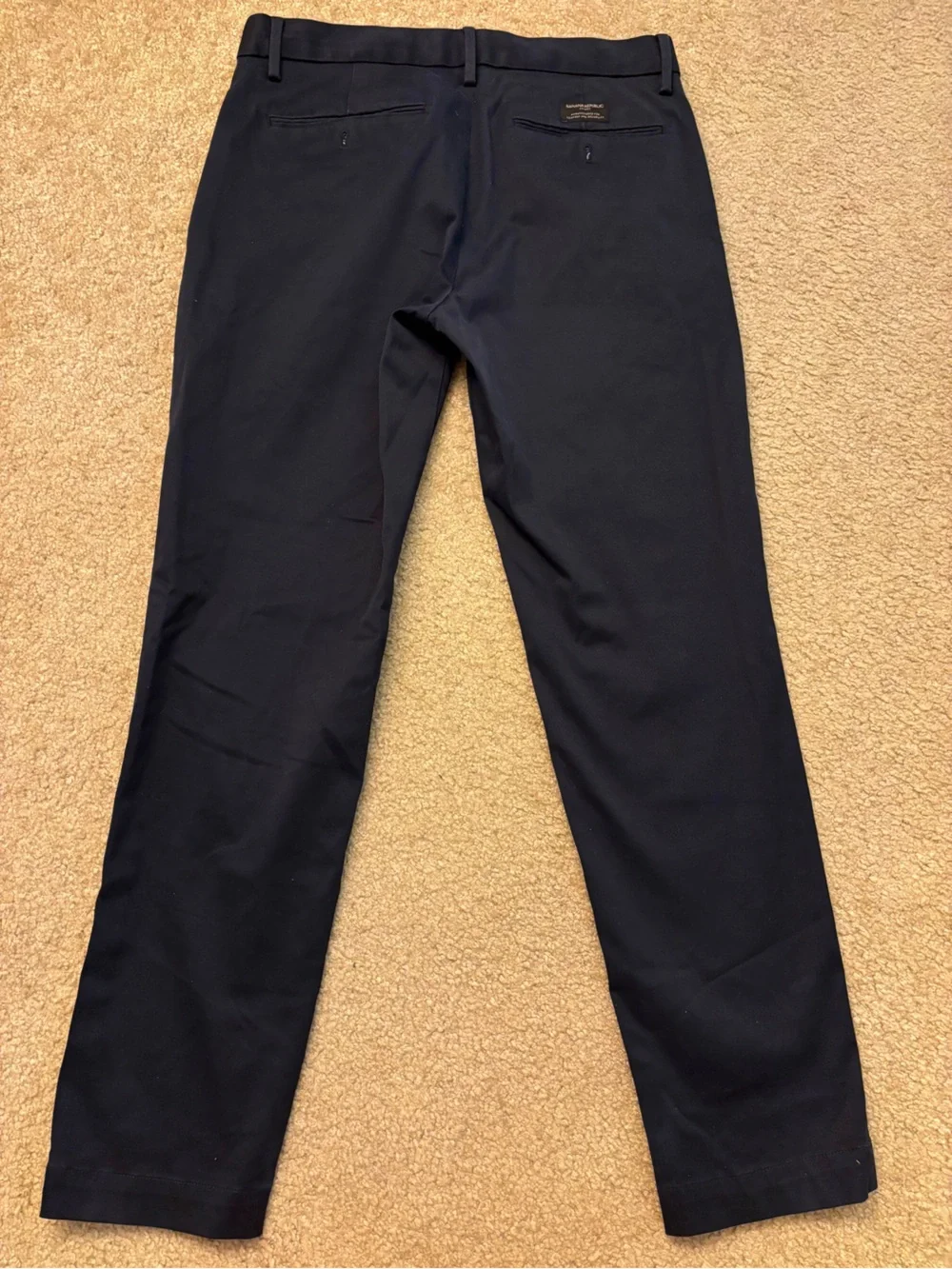 Banana Republic Navy Mason Athletic Tapered Fit Men's Chinos